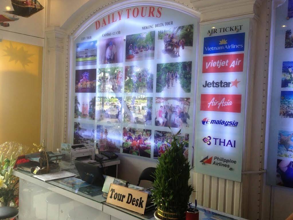 Cosmo Square Hotel Ho Chi Minh-stad Buitenkant foto