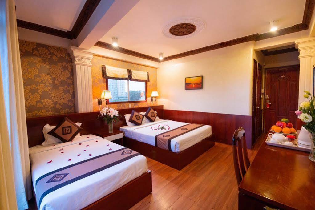 Cosmo Square Hotel Ho Chi Minh-stad Buitenkant foto